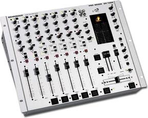 Behringer DX1000