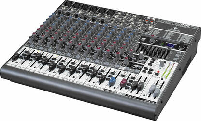 Behringer Xenyx 1832FX
