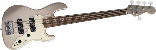Fender Roscoe Beck V Artist signature