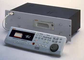 Fostex D90