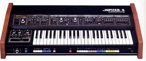 Roland Jupiter-4