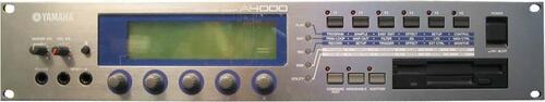 Yamaha A4000