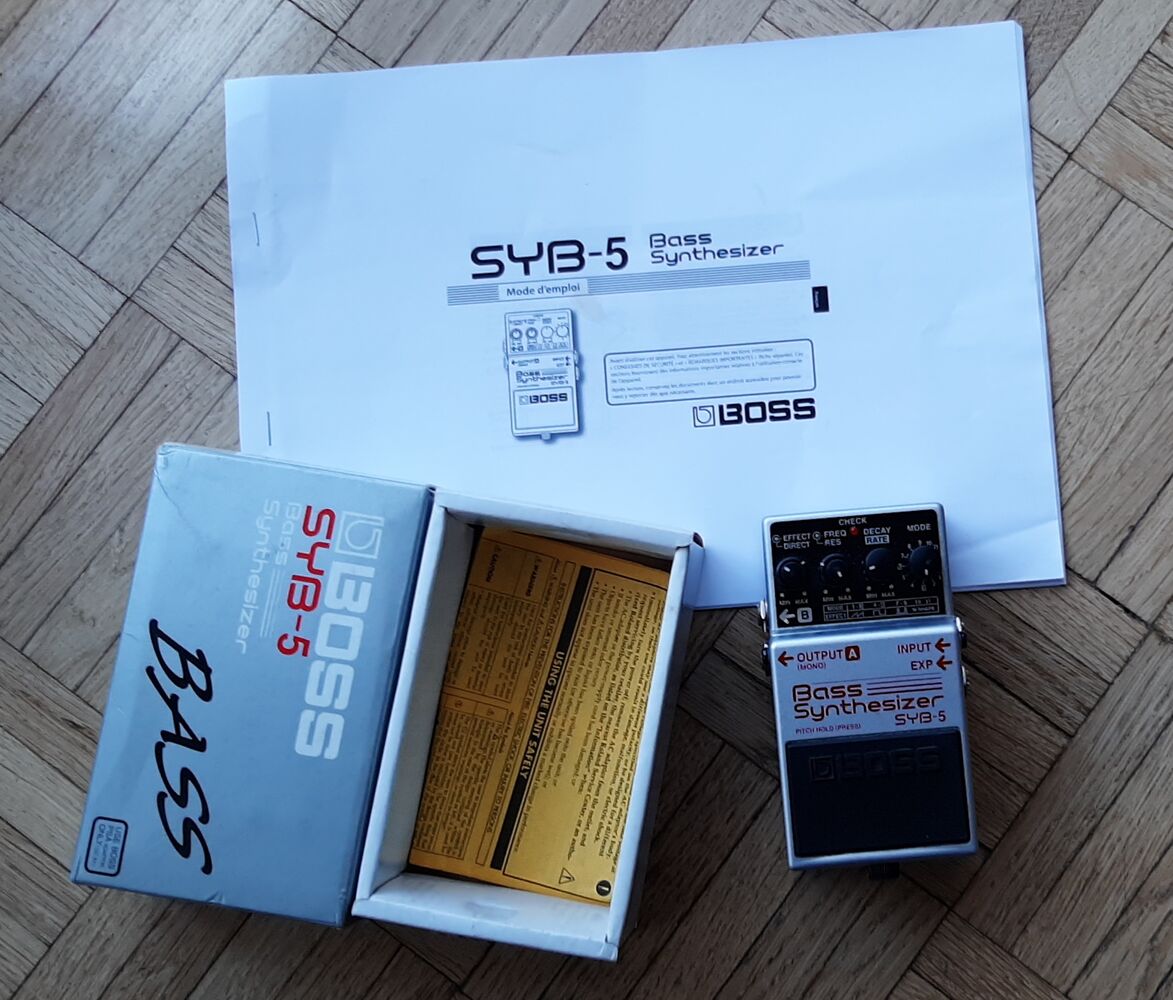 Boss Bass Synthesizer SYB-5 d'occasion - Zikinf