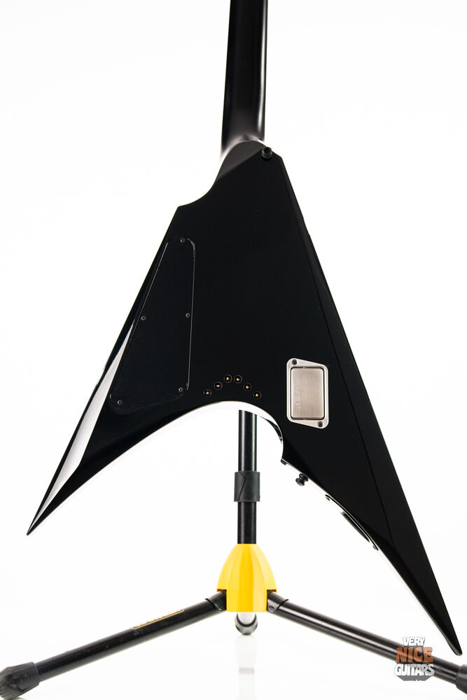 ESP E-II Arrow NT Black EMG GTV d'occasion - Zikinf