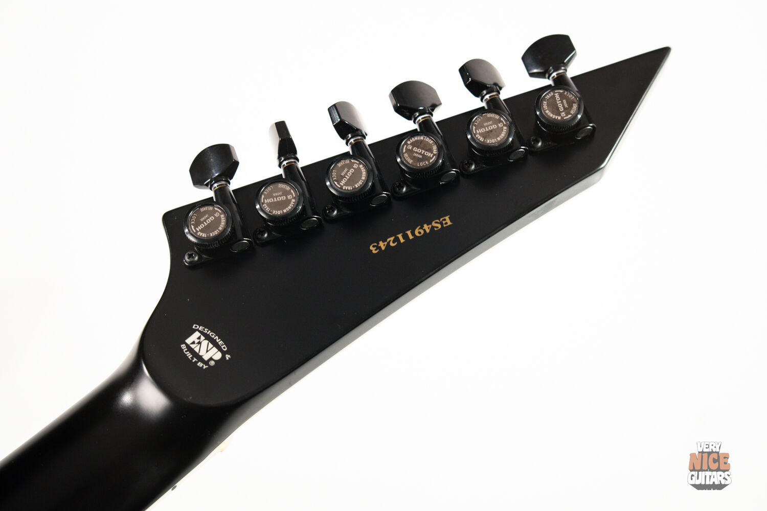ESP E-II Arrow NT Black EMG GTV d'occasion - Zikinf