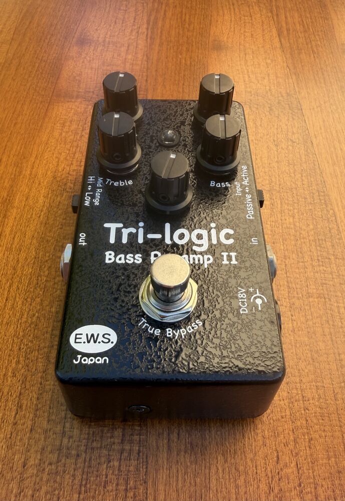 【美品】E.W.S. Tri-Logic Bass Preamp II 18V Tri-logic Bass Preamp 2｜エフェクターブランド、ギター/ベースの