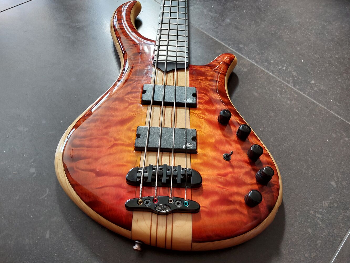 Mayones Patriot bass 2015 (custom made) price drop d'occasion - Zikinf