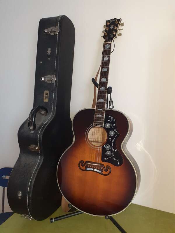 1991 Gibson J-200 Standard (Sunburst) Usa