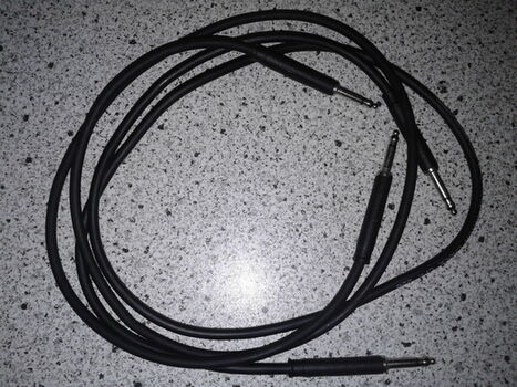 2 cables patch Cordial