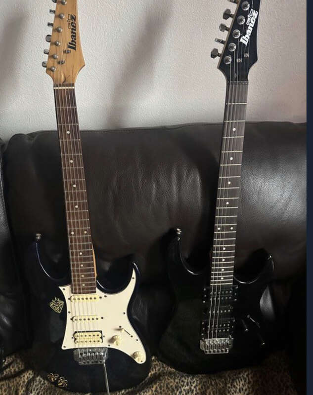 Lot de 2 guitares Ibanez
