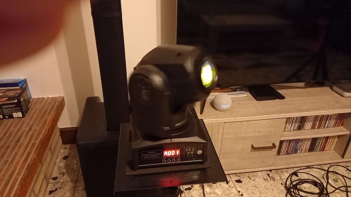 2 mini gobo moving light