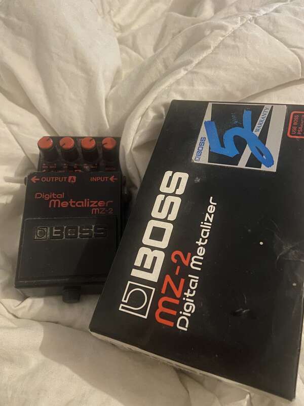 Boss mz 2 m&eacute;tallizer