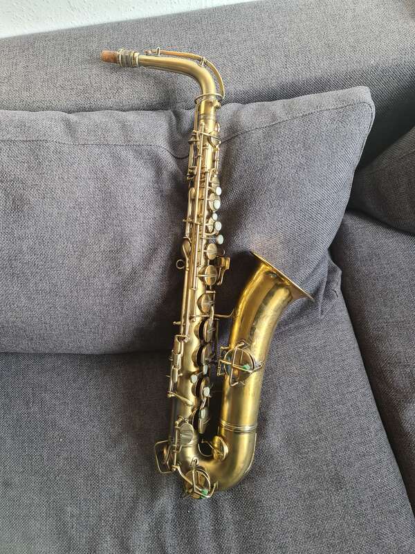 Conn C-Melody-Saxophone Plaqu&eacute; Or