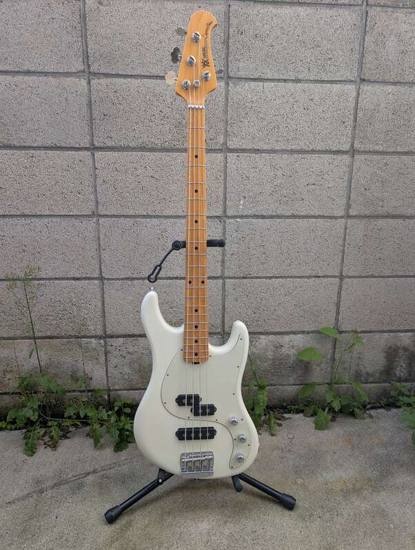 EBMM Musicman Caprice - 2016