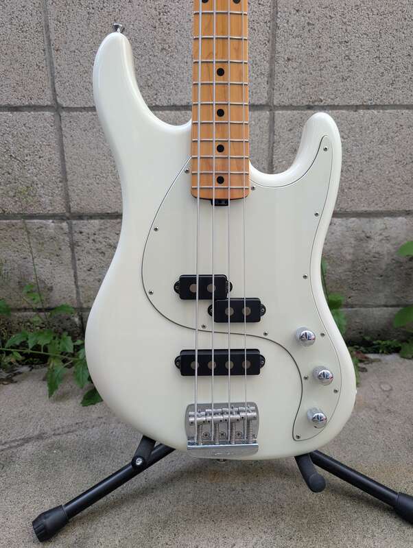 EBMM Musicman Caprice - 2016