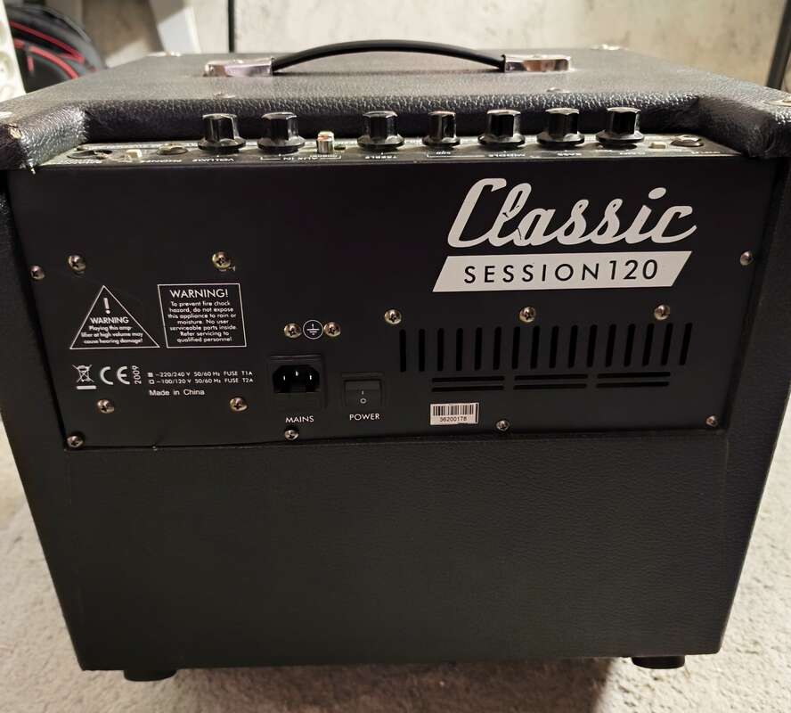 Ampli basse EBS Session 120
