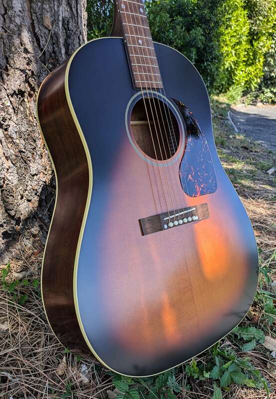 Epiphone J-45 Banner 1942 'Inspired by Gibson'