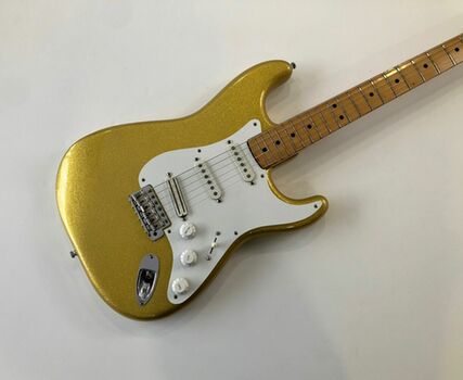 Fender Stratocaster 1976 Gold Sparkle Refin
