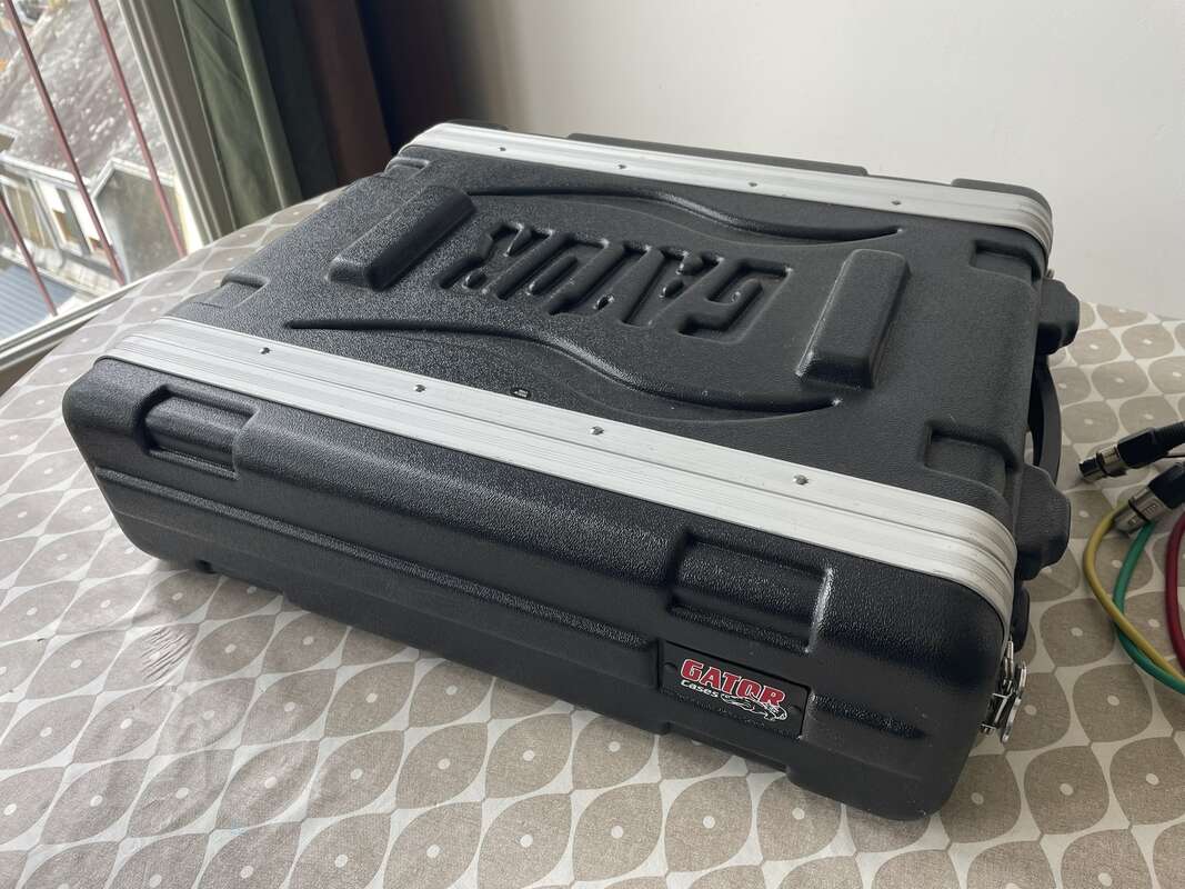 Flight case court Gator GR-2S 2U