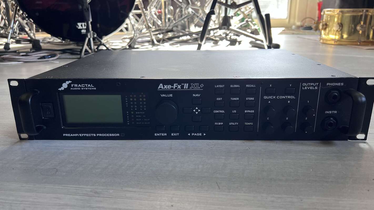 Fractal Audio AXE-FX II XL+