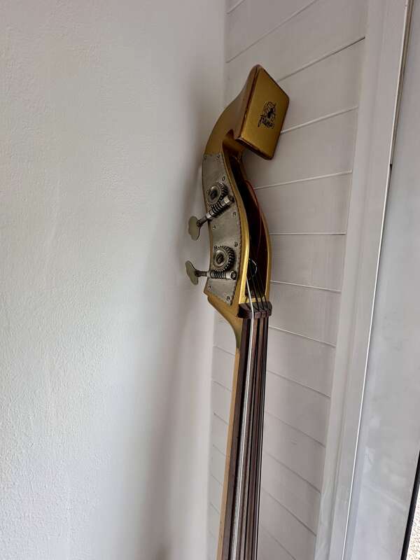 Framus Triumph - Contrebasse &eacute;lectrique