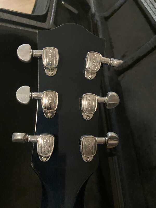 Godin 5eme avenue Night-club blue