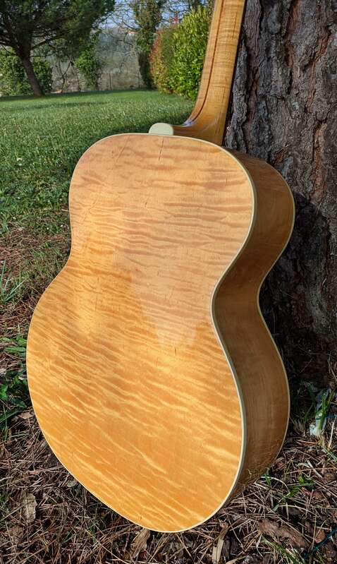 GUILD JF-30 1992