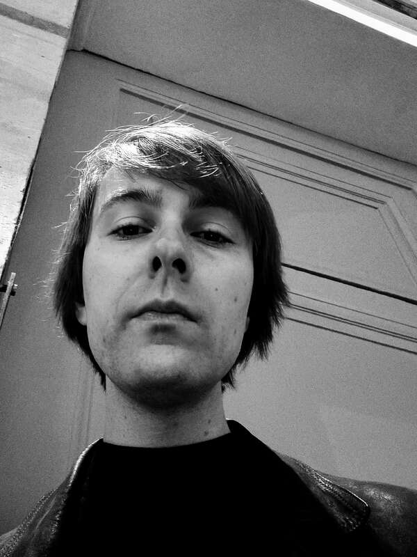 Guitariste recherche groupe