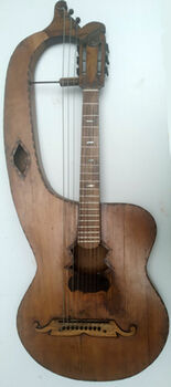 Guitare-Harpe 9 cordes antique - Italie 1925