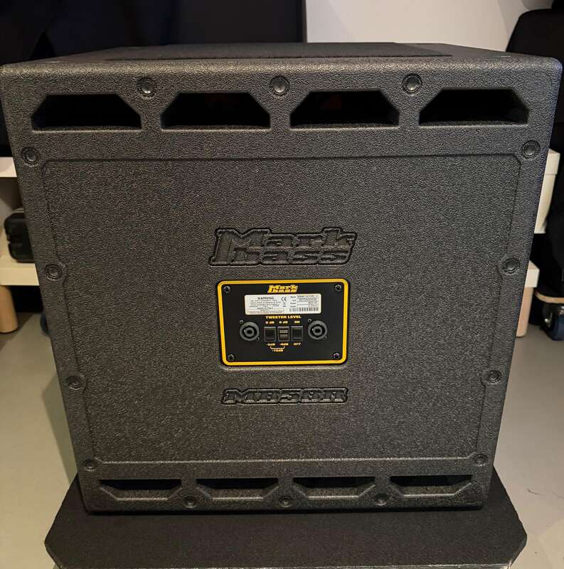 Markbass MB58R 104 Pure 4 Ohms + Housse neuve