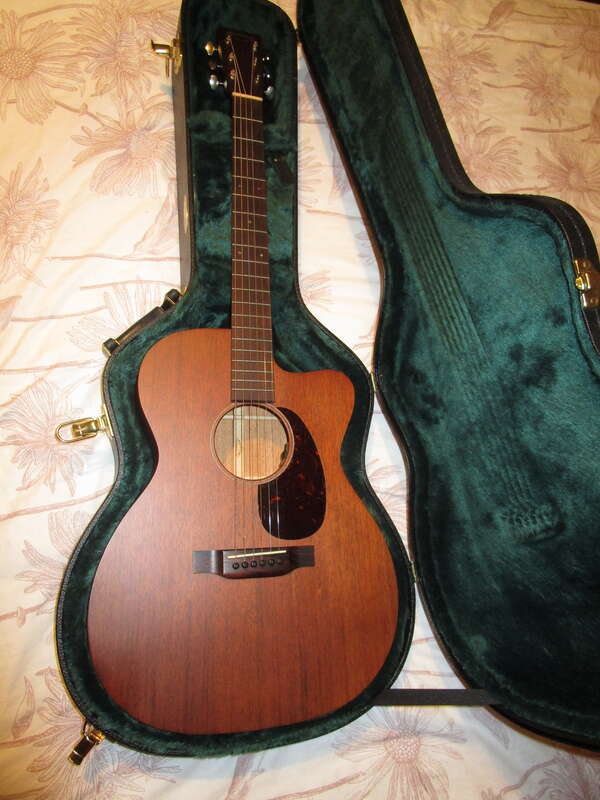 Guitare MARTIN OMC-15ME