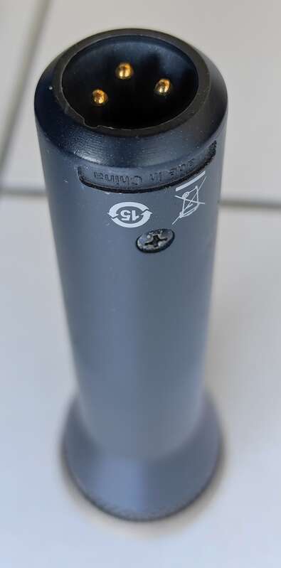 Micro AKG C7 &agrave; condensateur de qualit&eacute; studio