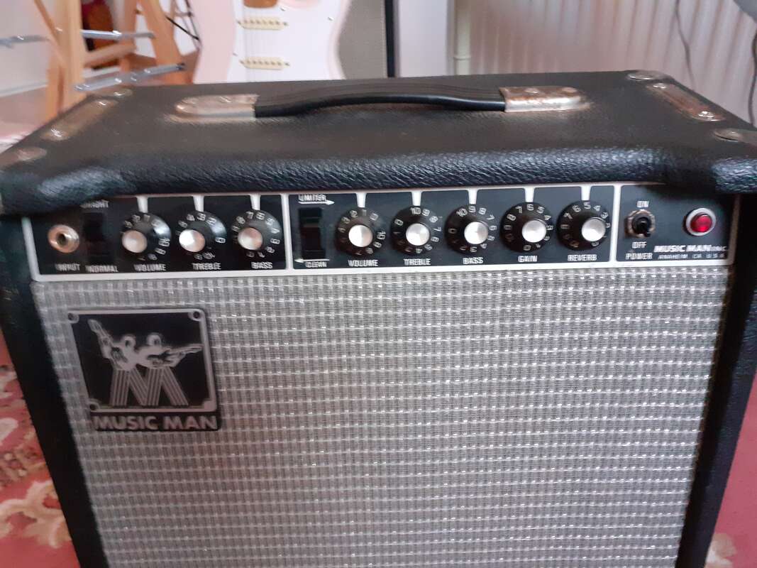 Music Man 112-RD 50 combo 1983