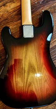 Fender précision 1978 fretless