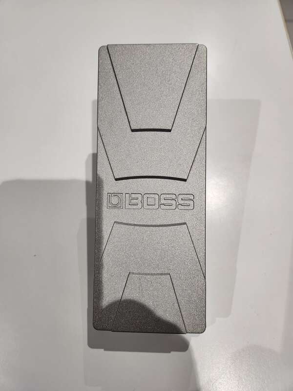 Pedale volume boss