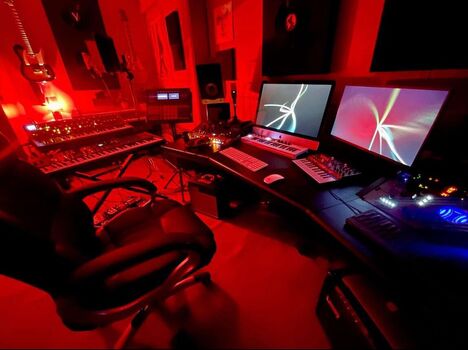 Producteur (Polydor) enregistre vos morceaux !