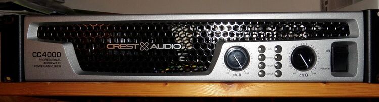 Ampli puissance crest audio cc4000