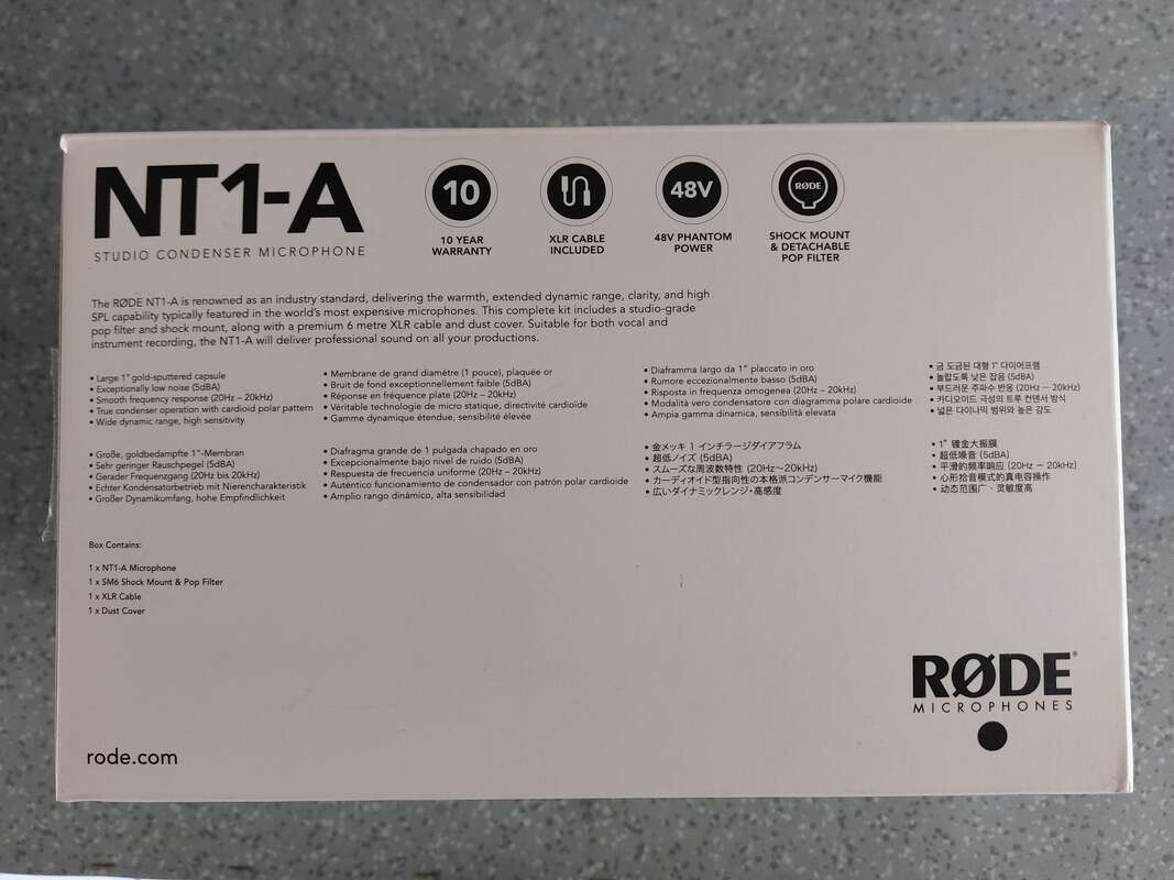 R&Oslash;DE NT1-A complet comme neuf + pied