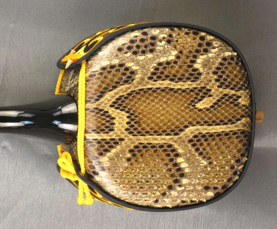 SANSHIN Traditional Okinawa 3 cordes -serpent- Japon