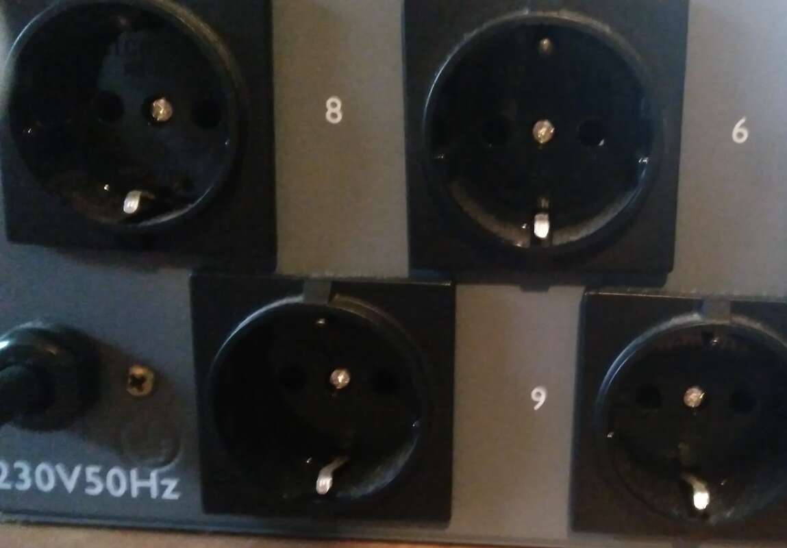 Showtec DJ 10