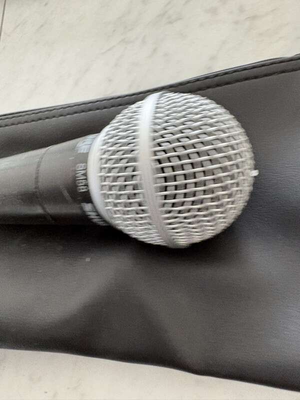 Shure SM58