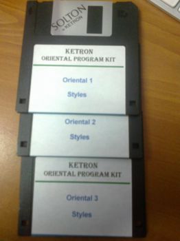 Solton/Ketron - Kit ORIENTAL 5 Disquettes+FLASH