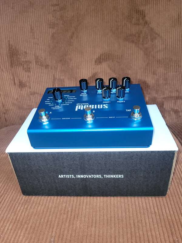 Strymon Mobius