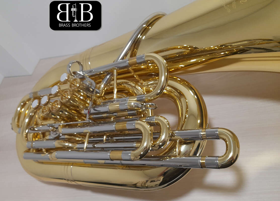 Tuba Custom en Ut Yamaha YCB 822