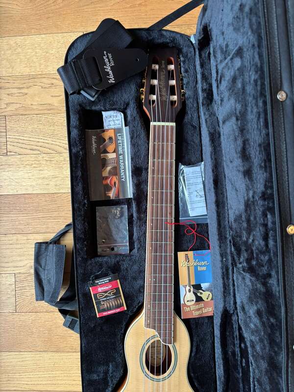Washburn Rover nylon