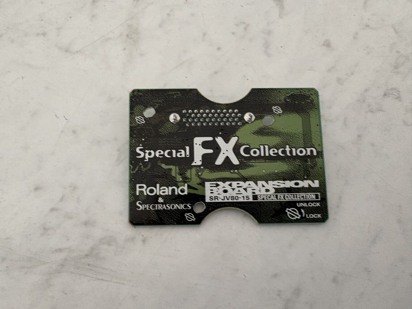 Roland SR JV80 15 special FX d'occasion - Zikinf