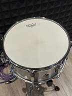 Caisse claire Dixon Artisan Seamless Aluminium 14x6,5"