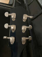 Godin 5eme avenue Night-club blue