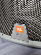 JBL EON 305