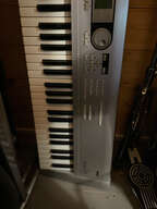 Korg triton LE 76 +stand +tabouret